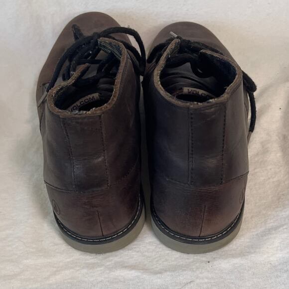 Volcom Rich Brown Chukka Boots - Picture 4 of 6